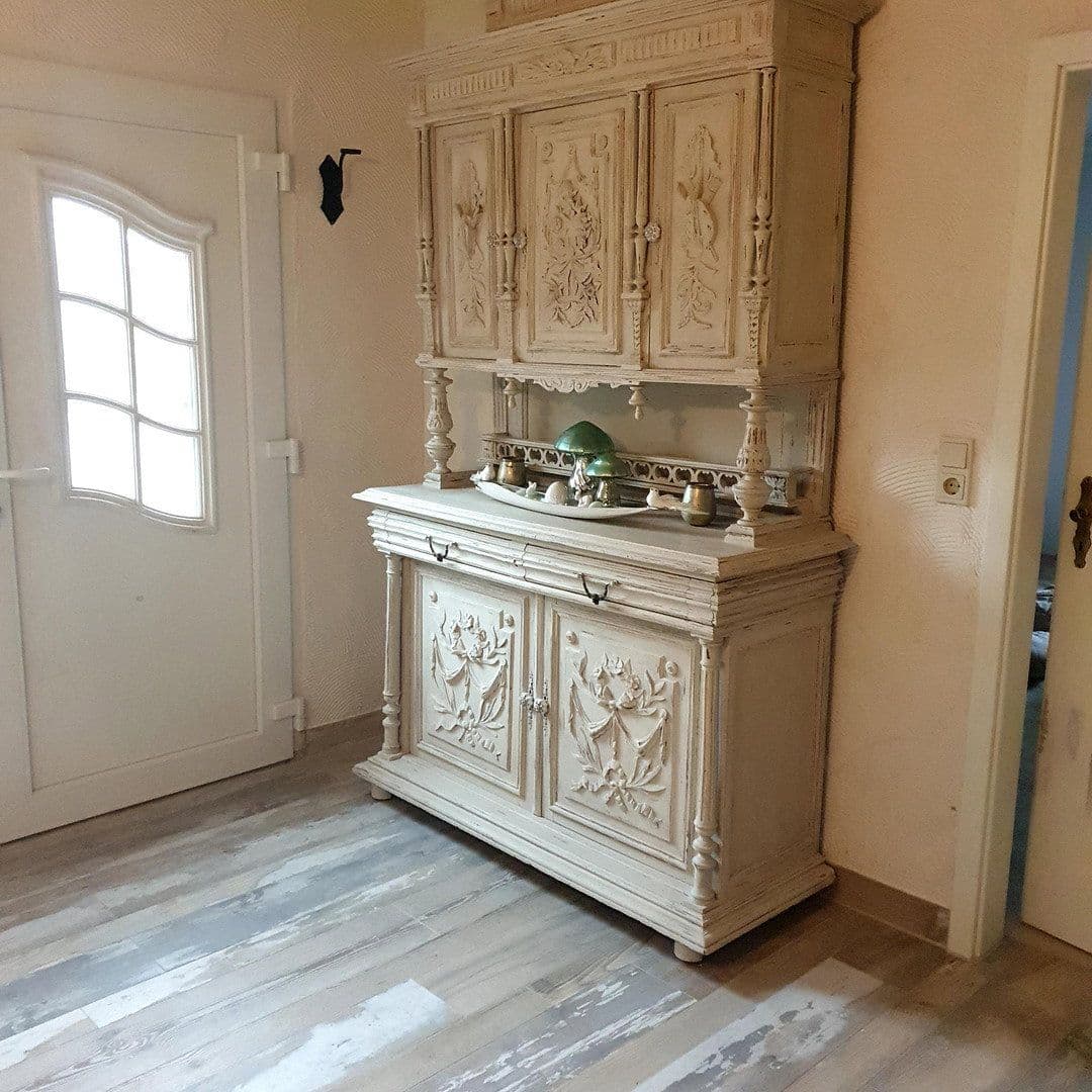 Predaj domu 360 m², pozemok 9.300 m², Halbemond, Dolné Sasko Predaj domu 360 m², pozemok 9.300 m², Halbemond, Dolné Sasko