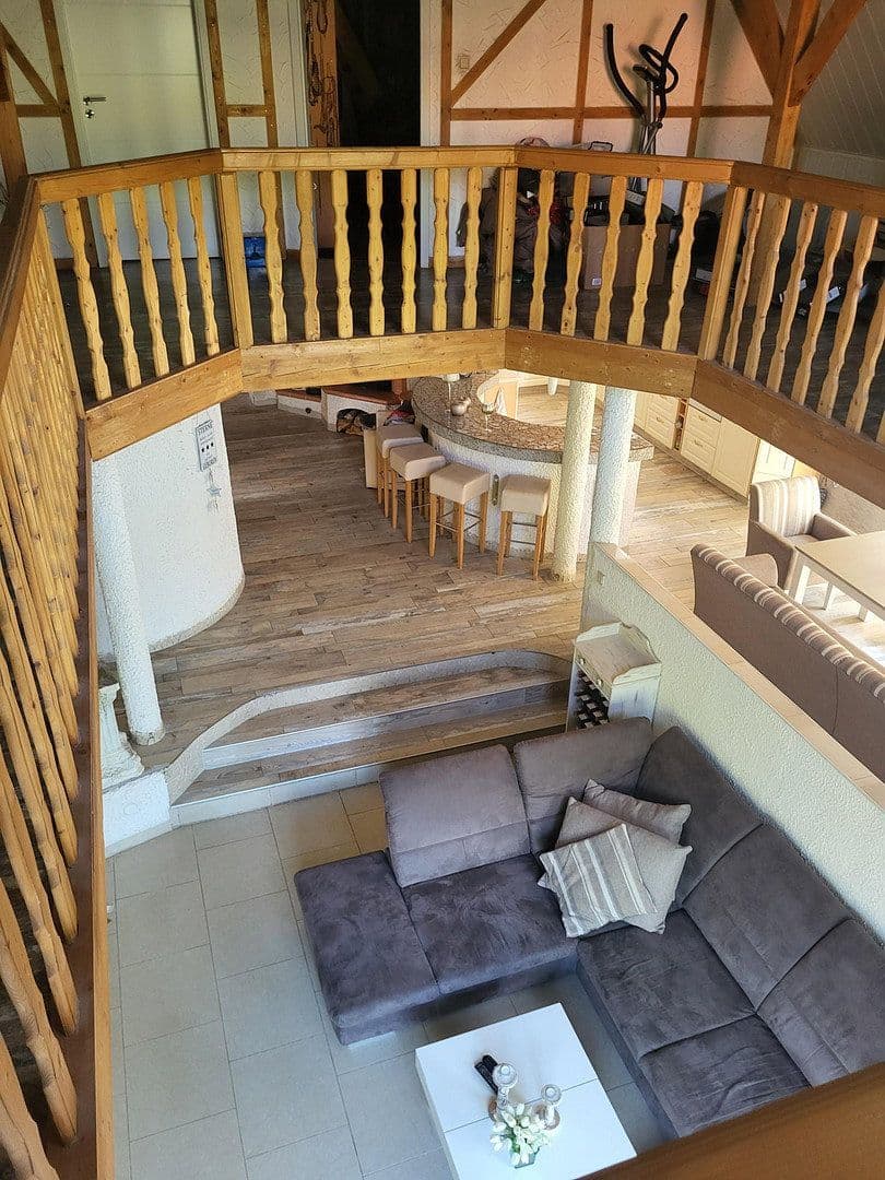 Predaj domu 360 m², pozemok 9.300 m², Halbemond, Dolné Sasko Predaj domu 360 m², pozemok 9.300 m², Halbemond, Dolné Sasko