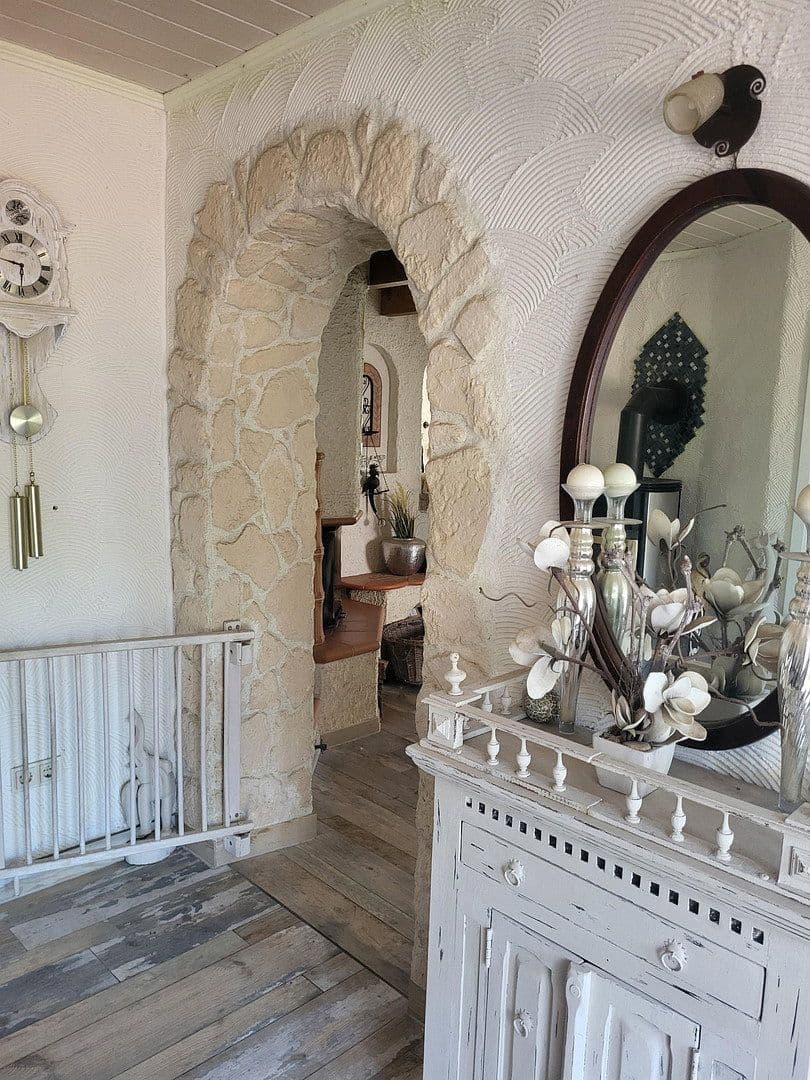 Predaj domu 360 m², pozemok 9.300 m², Halbemond, Dolné Sasko Predaj domu 360 m², pozemok 9.300 m², Halbemond, Dolné Sasko