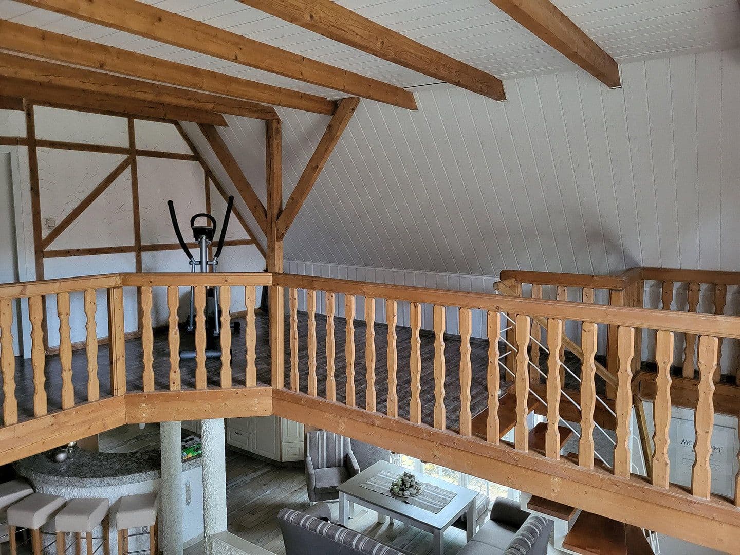 Predaj domu 360 m², pozemok 9.300 m², Halbemond, Dolné Sasko Predaj domu 360 m², pozemok 9.300 m², Halbemond, Dolné Sasko