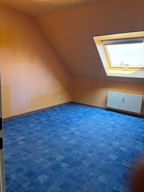 Prenájom bytu 6-izbový 85 m², Vallendar, Porýnie-Falcko Prenájom bytu 6-izbový 85 m², Vallendar, Porýnie-Falcko