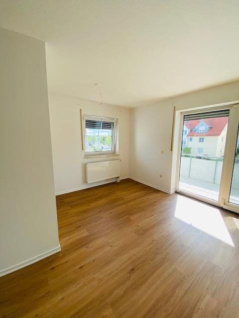 Prenájom bytu 3-izbový 87 m², Untere Gasse 9, Ergersheim, Bavorsko Prenájom bytu 3-izbový 87 m², Untere Gasse 9, Ergersheim, Bavorsko