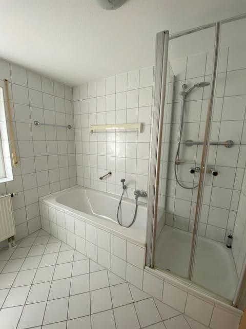 Prenájom bytu 3-izbový 87 m², Untere Gasse 9, Ergersheim, Bavorsko Prenájom bytu 3-izbový 87 m², Untere Gasse 9, Ergersheim, Bavorsko