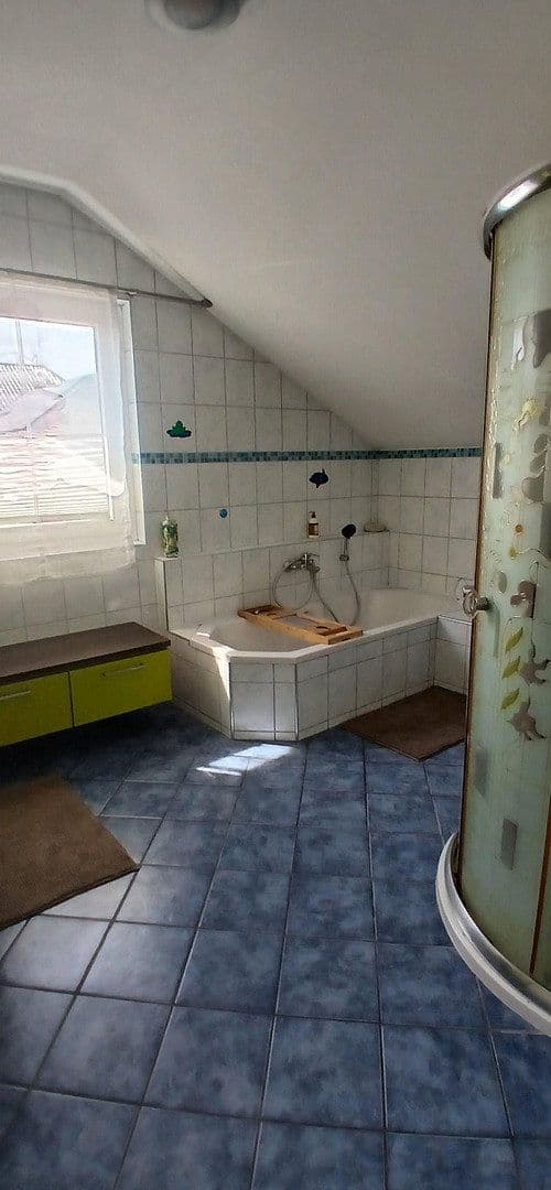 Predaj domu 130 m², pozemok 700 m², Raffoldstrasse 8, Ranshofen, Horné Rakúsko Predaj domu 130 m², pozemok 700 m², Raffoldstrasse 8, Ranshofen, Horné Rakúsko