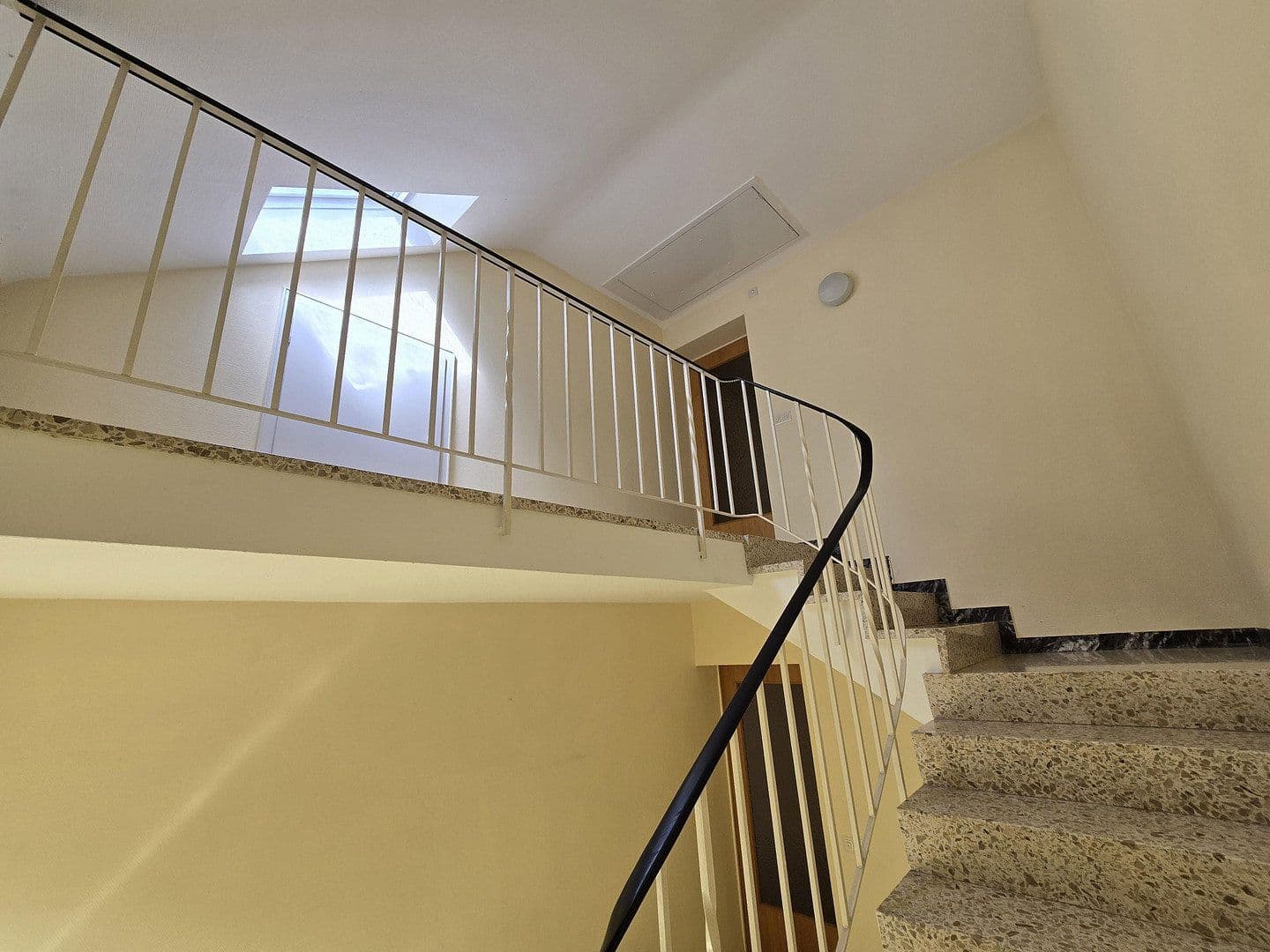 Predaj domu 247 m², pozemok 652 m², Heidelberg, Bádensko-Wurttembersko Predaj domu 247 m², pozemok 652 m², Heidelberg, Bádensko-Wurttembersko
