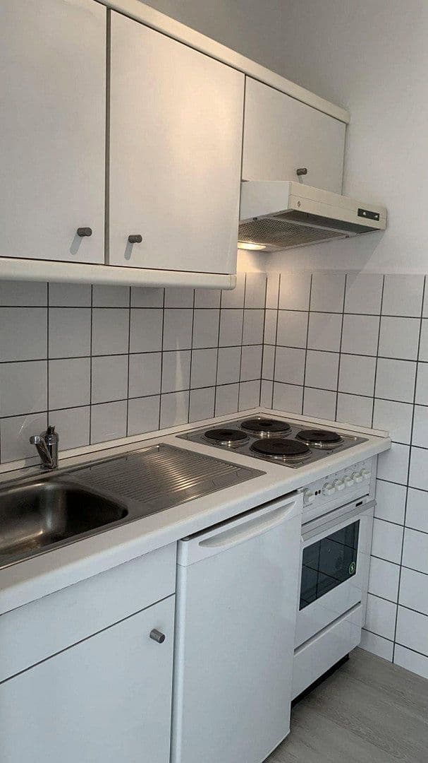 Prenájom bytu 1-izbový 34 m², Hamburg, Hamburg Prenájom bytu 1-izbový 34 m², Hamburg, Hamburg