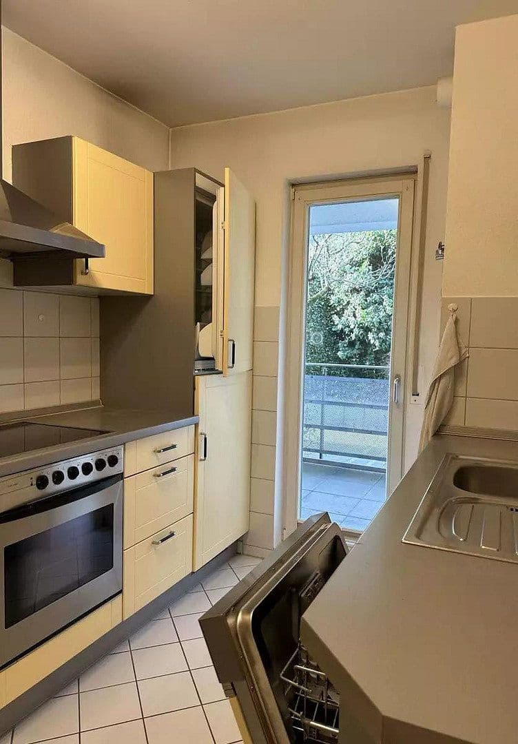 Prenájom bytu 2-izbový 71 m², Dorothenstrasse, Bad Homburg vor der Höhe, Hesensko Prenájom bytu 2-izbový 71 m², Dorothenstrasse, Bad Homburg vor der Höhe, Hesensko