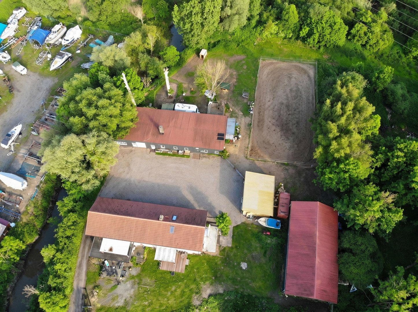 Predaj domu 316 m², pozemok 4.754 m², Butendiek 1, Stade, Dolné Sasko Predaj domu 316 m², pozemok 4.754 m², Butendiek 1, Stade, Dolné Sasko