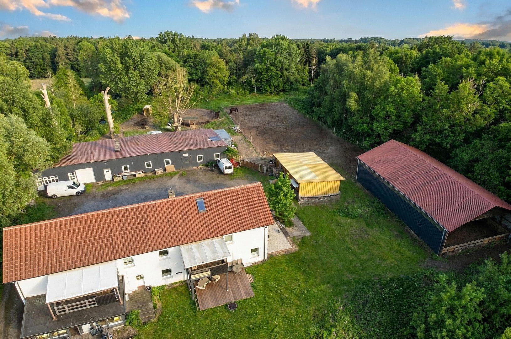 Predaj domu 316 m², pozemok 4.754 m², Butendiek 1, Stade, Dolné Sasko Predaj domu 316 m², pozemok 4.754 m², Butendiek 1, Stade, Dolné Sasko