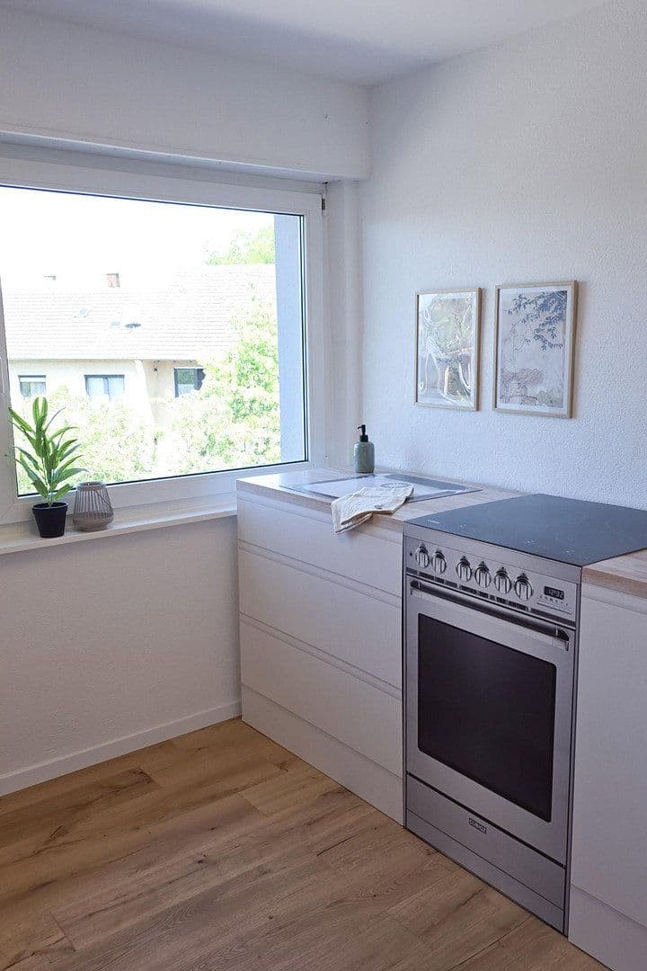 Predaj bytu 3-izbový 81 m², Bergstraße 40, Ludwigsburg, Bádensko-Wurttembersko Predaj bytu 3-izbový 81 m², Bergstraße 40, Ludwigsburg, Bádensko-Wurttembersko