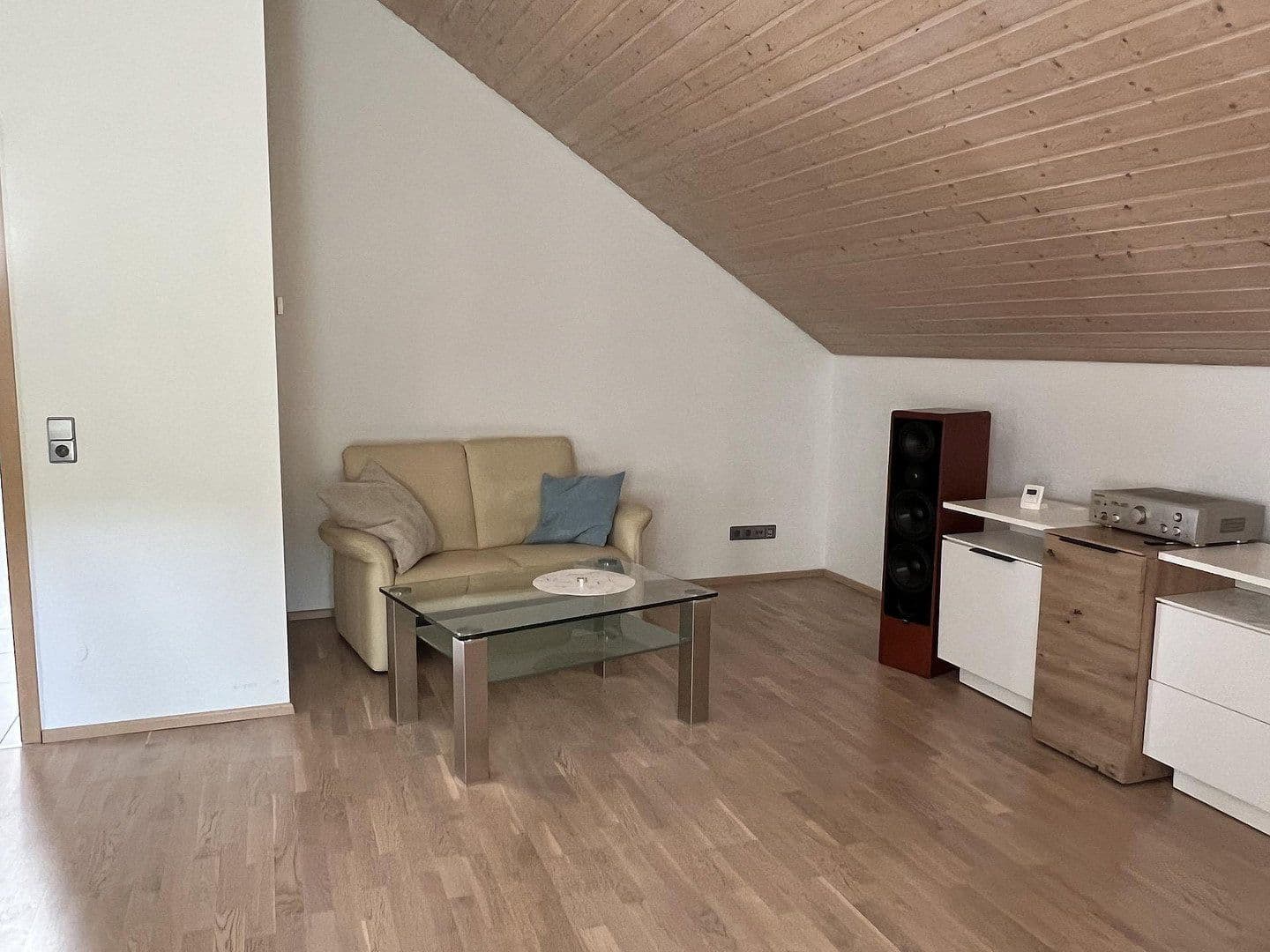 Predaj domu 175 m², pozemok 391 m², Überlingen, Bádensko-Wurttembersko Predaj domu 175 m², pozemok 391 m², Überlingen, Bádensko-Wurttembersko