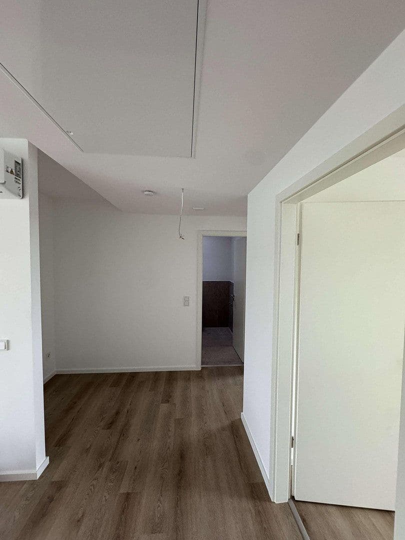 Prenájom bytu 3-izbový 69 m², Amsterdamer Straße 301, Köln, Severné Porýnie - Westfálsko Prenájom bytu 3-izbový 69 m², Amsterdamer Straße 301, Köln, Severné Porýnie - Westfálsko