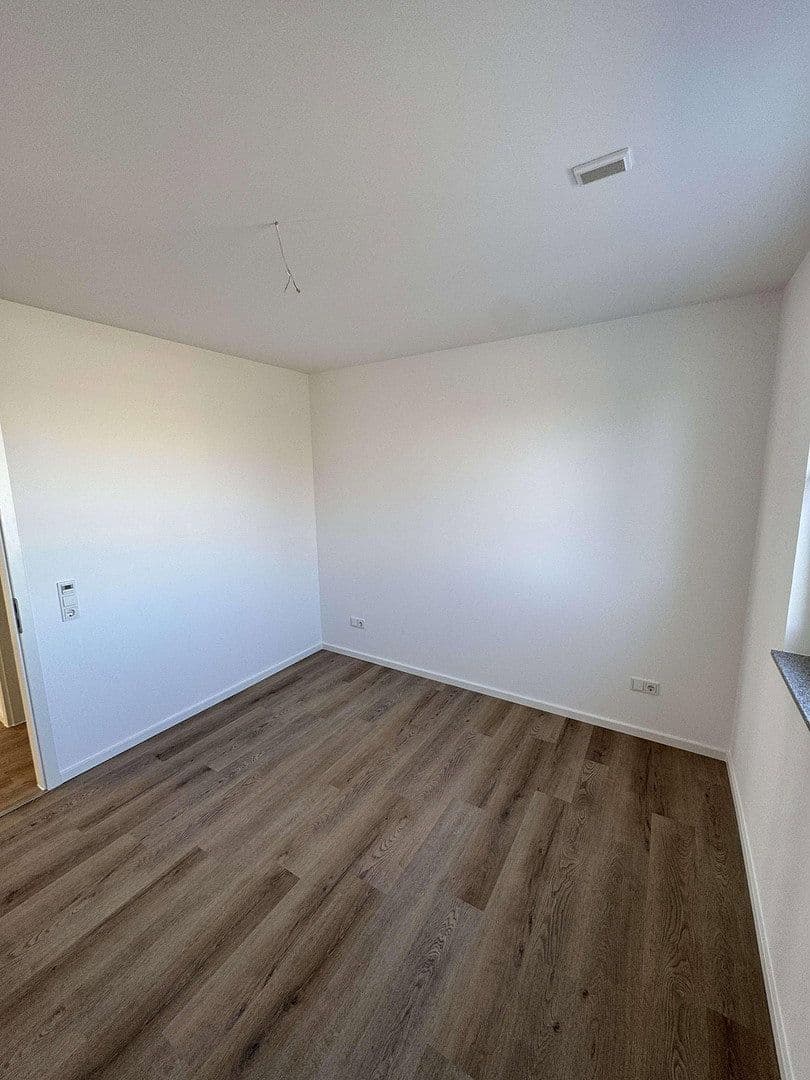 Prenájom bytu 3-izbový 69 m², Amsterdamer Straße 301, Köln, Severné Porýnie - Westfálsko Prenájom bytu 3-izbový 69 m², Amsterdamer Straße 301, Köln, Severné Porýnie - Westfálsko