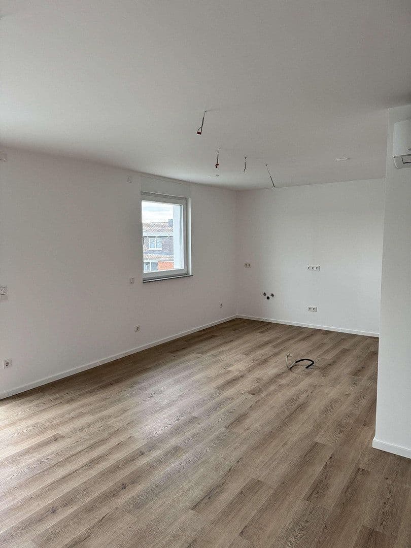 Prenájom bytu 3-izbový 69 m², Amsterdamer Straße 301, Köln, Severné Porýnie - Westfálsko Prenájom bytu 3-izbový 69 m², Amsterdamer Straße 301, Köln, Severné Porýnie - Westfálsko