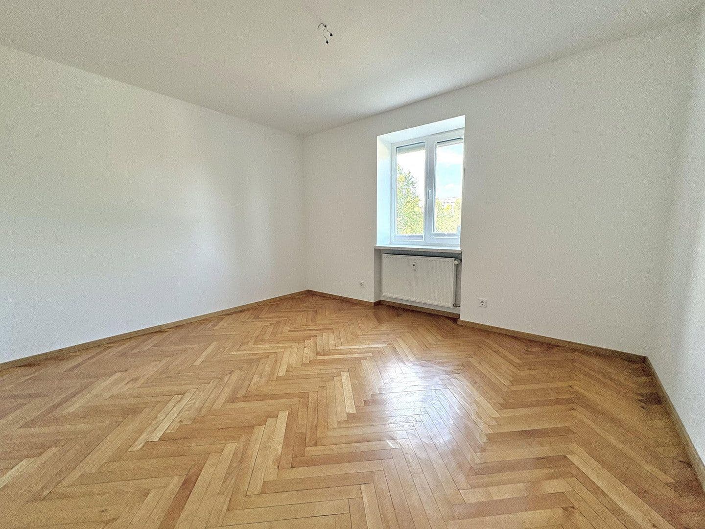 Predaj bytu 3-izbový 100 m², Levi-Strauss-Straße 9, Kitzingen, Bavorsko Predaj bytu 3-izbový 100 m², Levi-Strauss-Straße 9, Kitzingen, Bavorsko