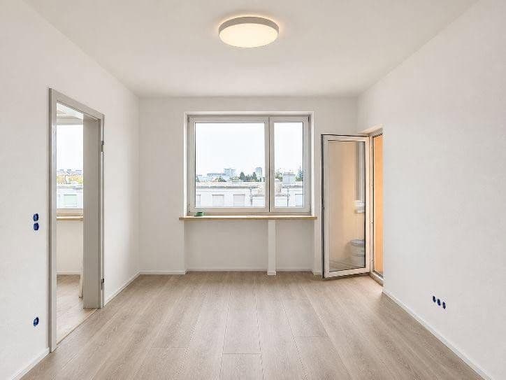 Prenájom bytu 2-izbový 43 m², Fürstenriederstraße 67, München, Bavorsko Prenájom bytu 2-izbový 43 m², Fürstenriederstraße 67, München, Bavorsko
