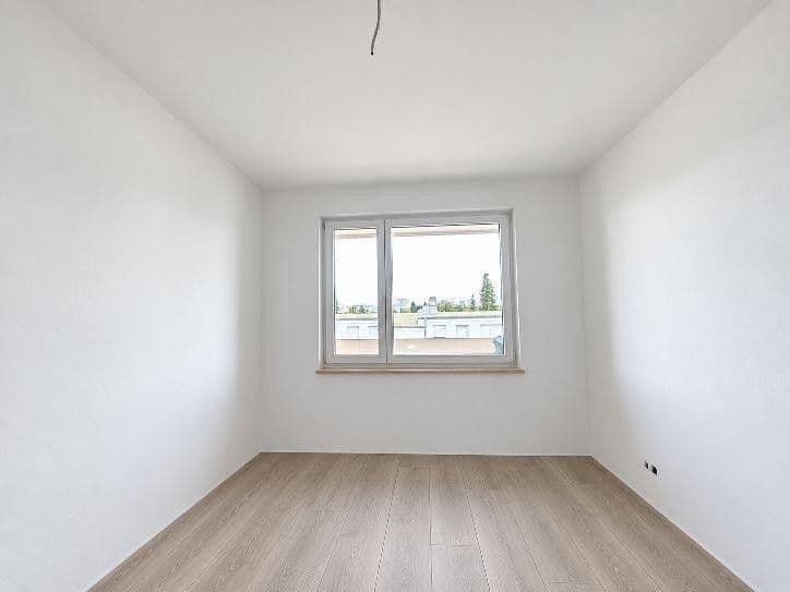 Prenájom bytu 2-izbový 43 m², Fürstenriederstraße 67, München, Bavorsko Prenájom bytu 2-izbový 43 m², Fürstenriederstraße 67, München, Bavorsko
