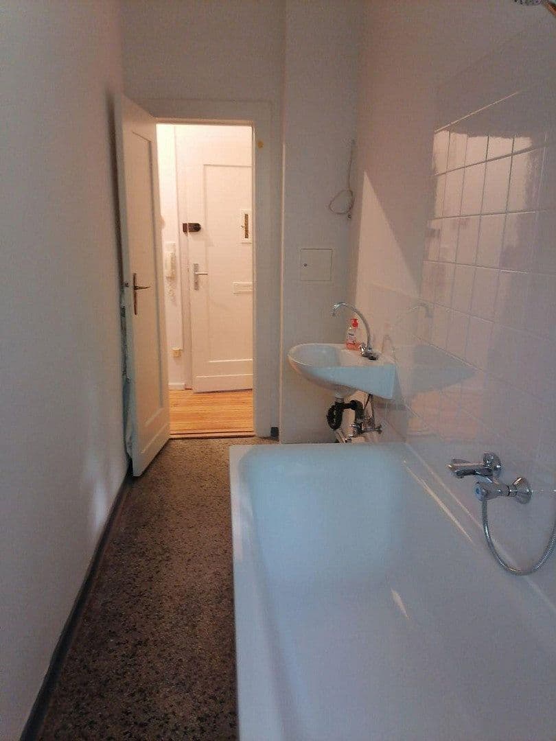 Predaj bytu 2-izbový 52 m², Attilagarten 6, Berlin, Berlín Predaj bytu 2-izbový 52 m², Attilagarten 6, Berlin, Berlín