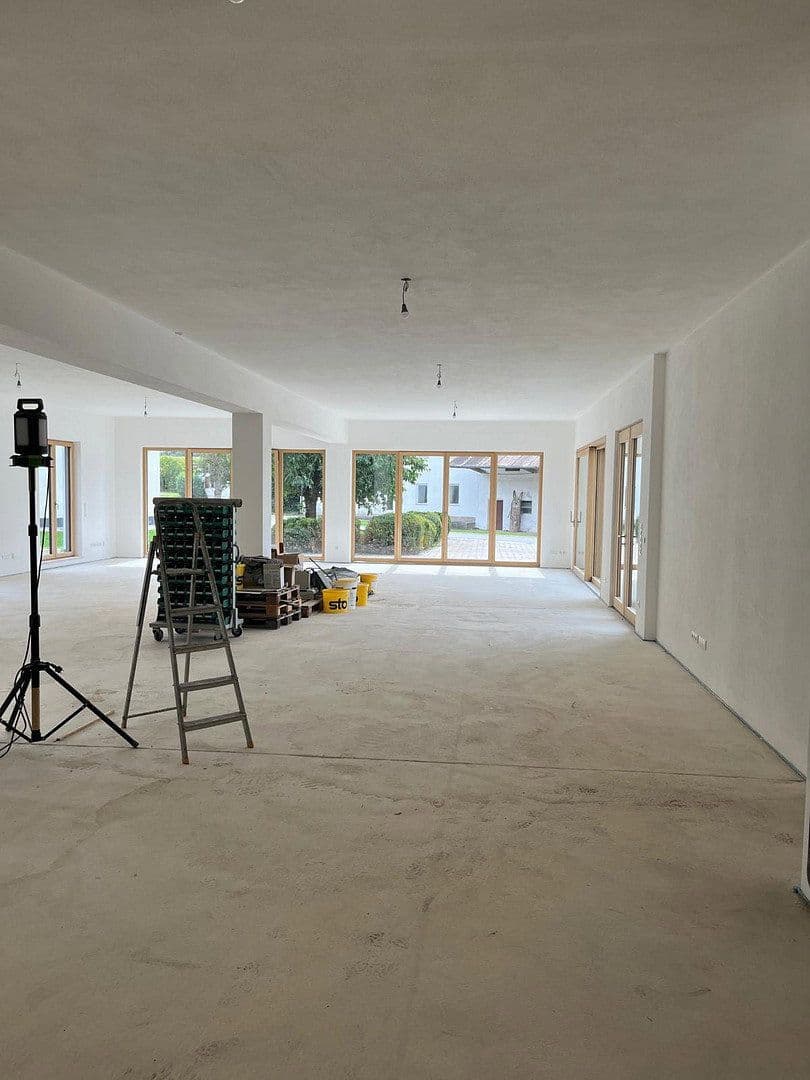 Prenájom kancelárie 262 m², Schachach 4, Gerolsbach, Bavorsko Prenájom kancelárie 262 m², Schachach 4, Gerolsbach, Bavorsko