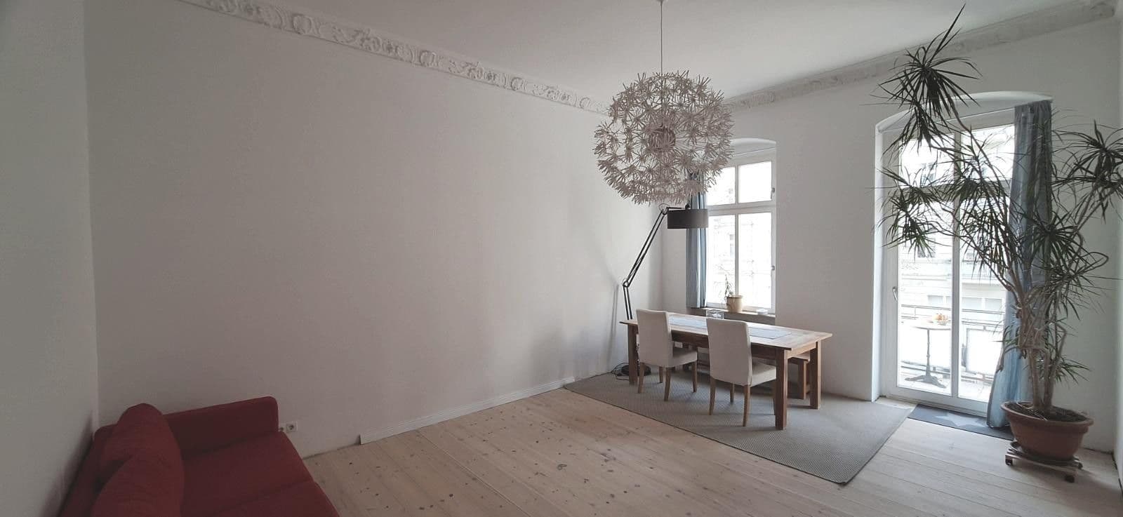 Predaj bytu 4-izbový 107 m², Berlin, Berlín Predaj bytu 4-izbový 107 m², Berlin, Berlín