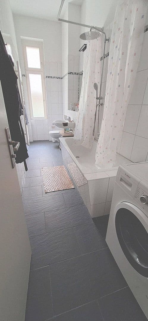Predaj bytu 4-izbový 107 m², Berlin, Berlín Predaj bytu 4-izbový 107 m², Berlin, Berlín