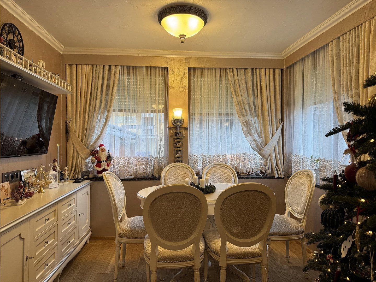 Predaj domu 125 m², pozemok 60 m², Garmisch-Partenkirchen, Bavorsko Predaj domu 125 m², pozemok 60 m², Garmisch-Partenkirchen, Bavorsko