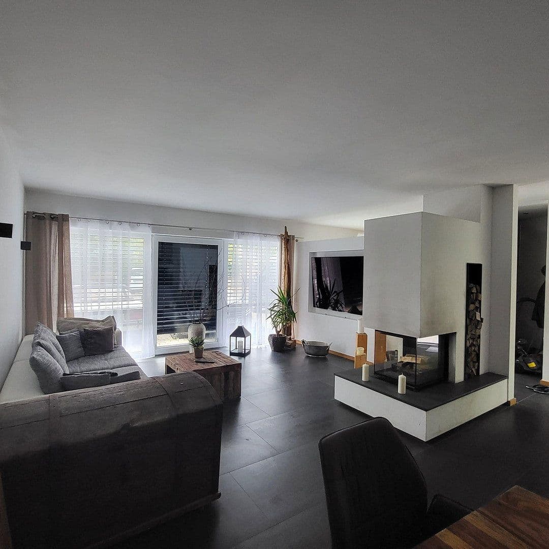 Predaj domu 130 m², pozemok 284 m², Otzberg, Hesensko Predaj domu 130 m², pozemok 284 m², Otzberg, Hesensko