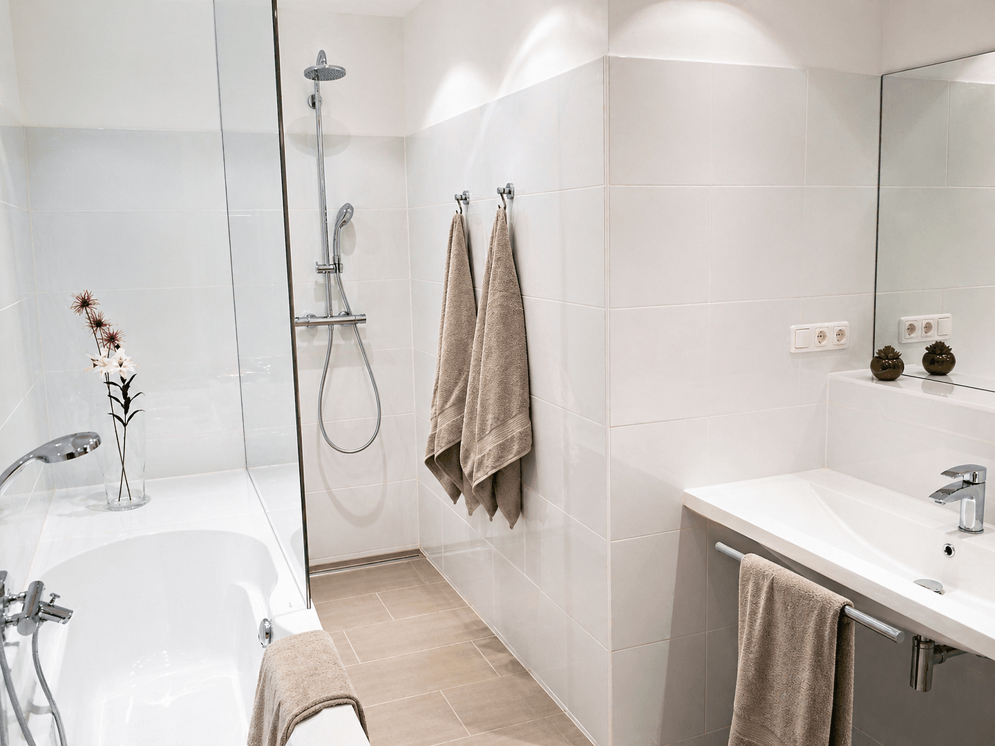 Predaj bytu 4-izbový 115 m², Berlin, Berlín Predaj bytu 4-izbový 115 m², Berlin, Berlín