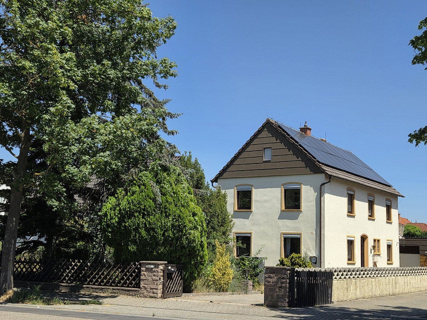 Predaj domu 134 m², pozemok 911 m², Schauernheimer Straße 20, Dannstadt-Schauernheim, Porýnie-Falcko Predaj domu 134 m², pozemok 911 m², Schauernheimer Straße 20, Dannstadt-Schauernheim, Porýnie-Falcko