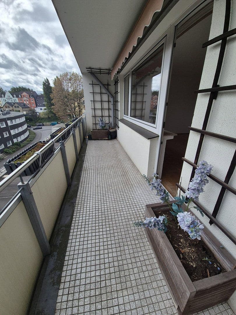 Predaj bytu 4-izbový 98 m², Wuppertal Cronenberg, Severné Porýnie - Westfálsko Predaj bytu 4-izbový 98 m², Wuppertal Cronenberg, Severné Porýnie - Westfálsko