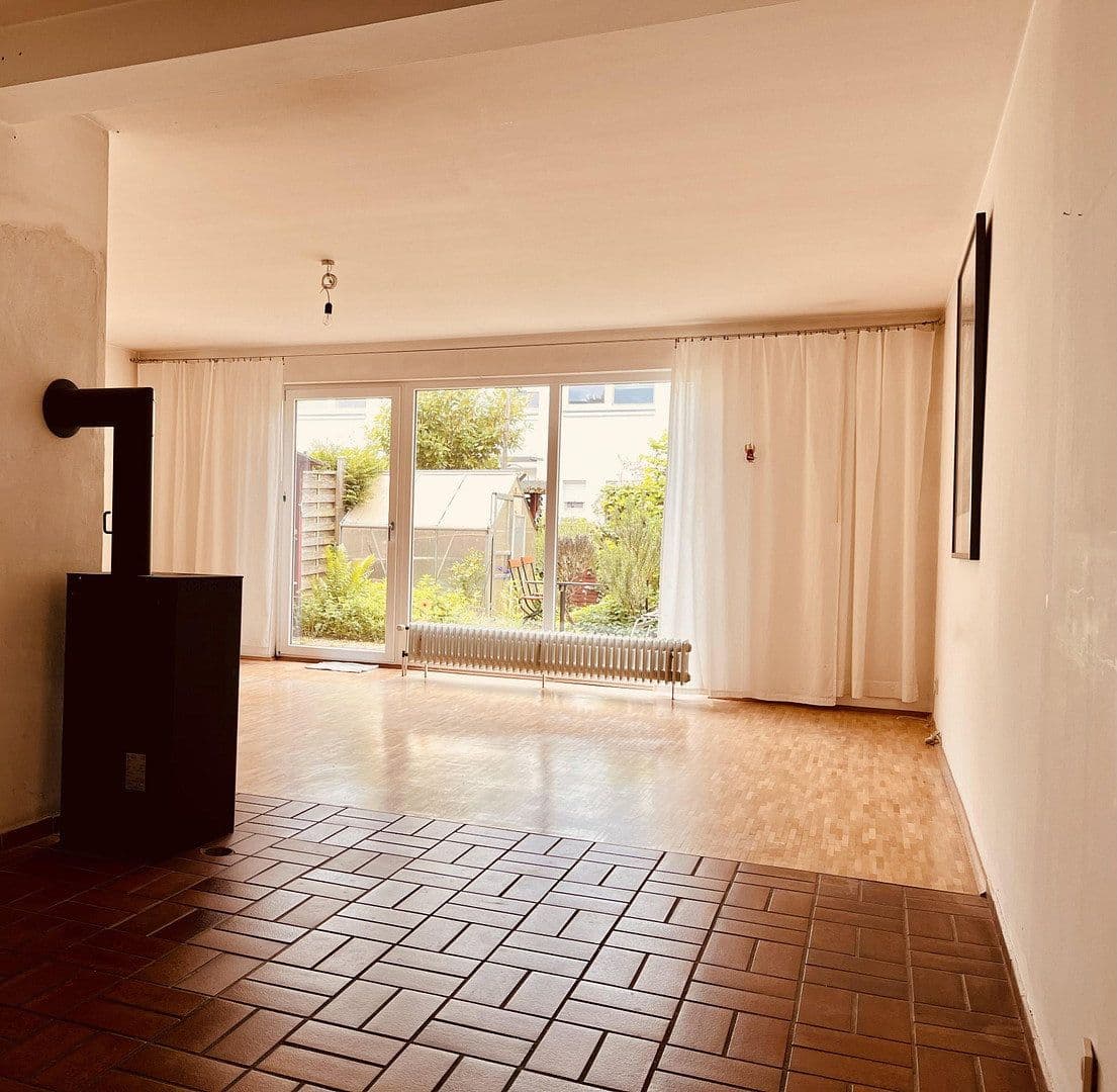 Predaj domu 120 m², pozemok 195 m², Bonn, Severné Porýnie - Westfálsko Predaj domu 120 m², pozemok 195 m², Bonn, Severné Porýnie - Westfálsko