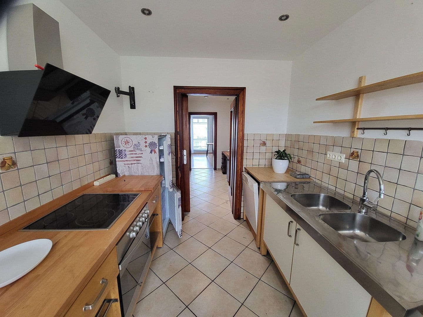 Prenájom bytu 1-izbový 43 m², Düsseldorf, Severné Porýnie - Westfálsko Prenájom bytu 1-izbový 43 m², Düsseldorf, Severné Porýnie - Westfálsko