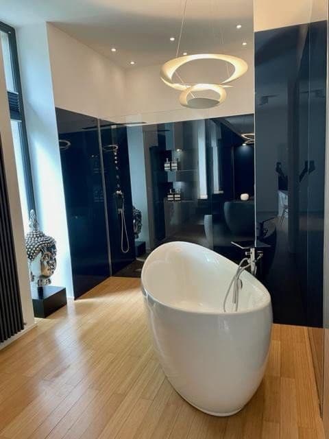 Predaj domu 395 m², pozemok 1.737 m², Berlin, Berlín Predaj domu 395 m², pozemok 1.737 m², Berlin, Berlín