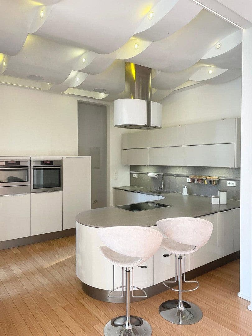 Predaj domu 395 m², pozemok 1.737 m², Berlin, Berlín Predaj domu 395 m², pozemok 1.737 m², Berlin, Berlín
