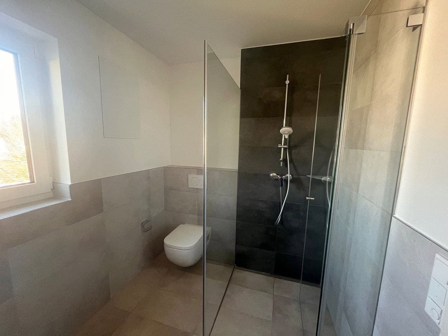 Predaj domu 158 m², pozemok 223 m², Planegger Straße 43a, Germering, Bavorsko Predaj domu 158 m², pozemok 223 m², Planegger Straße 43a, Germering, Bavorsko