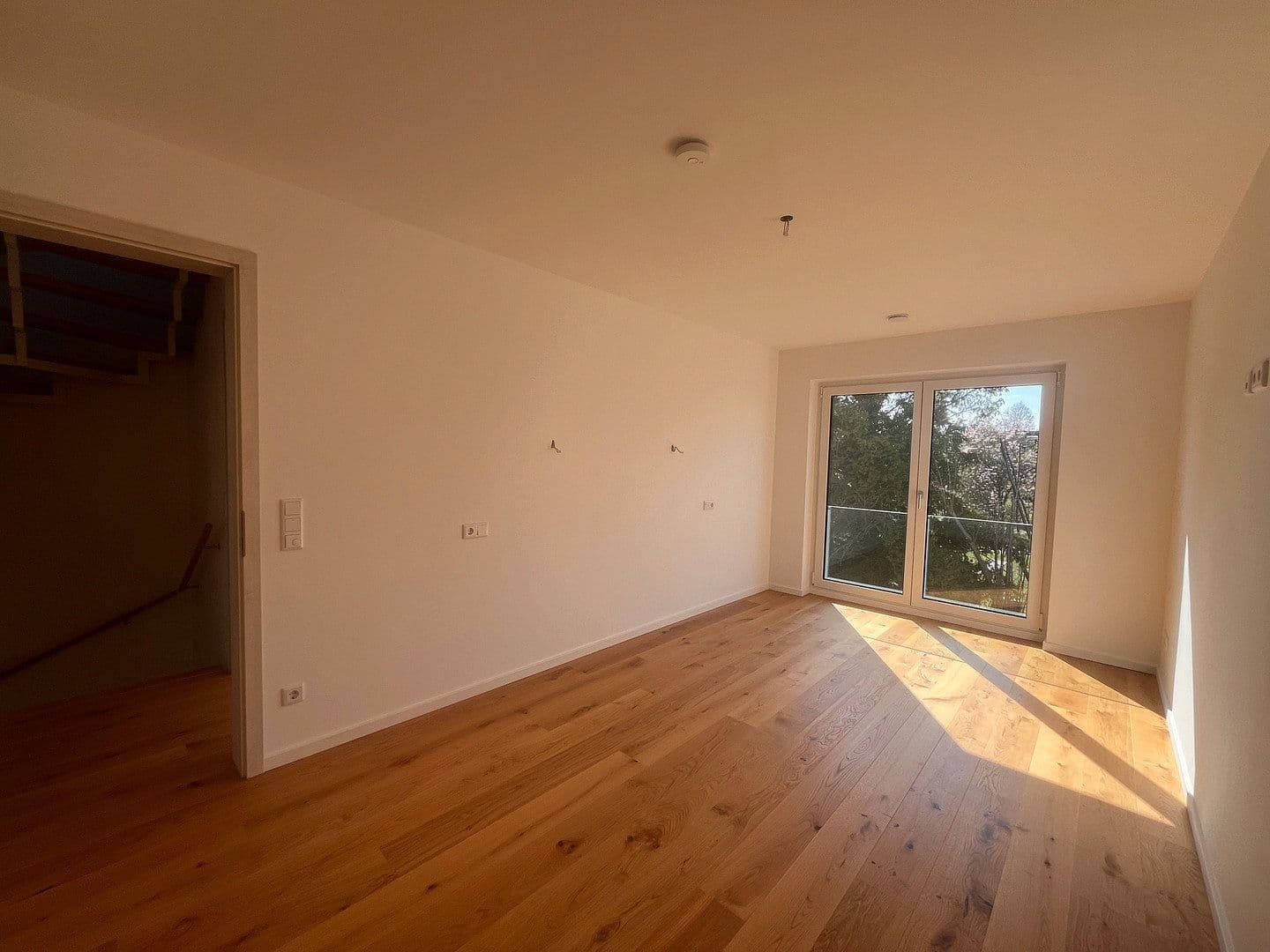 Predaj domu 158 m², pozemok 223 m², Planegger Straße 43a, Germering, Bavorsko Predaj domu 158 m², pozemok 223 m², Planegger Straße 43a, Germering, Bavorsko