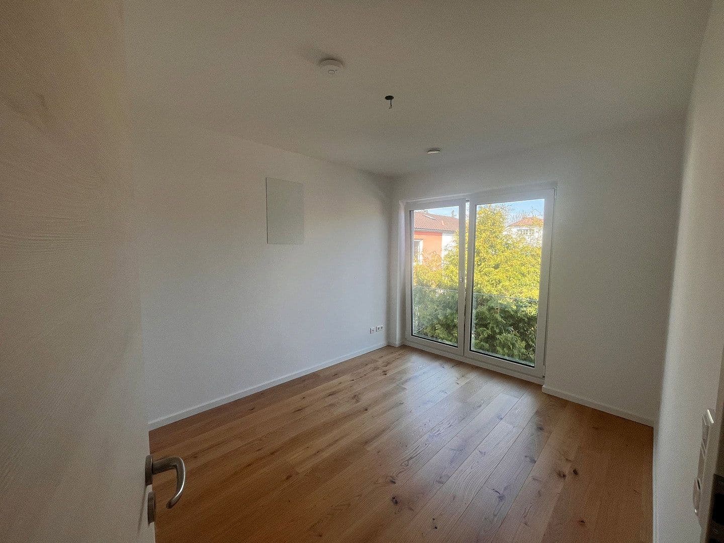 Predaj domu 158 m², pozemok 223 m², Planegger Straße 43a, Germering, Bavorsko Predaj domu 158 m², pozemok 223 m², Planegger Straße 43a, Germering, Bavorsko