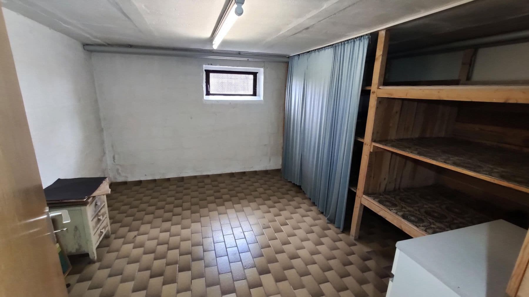 Predaj domu 145 m², pozemok 1.586 m², Dombühl, Bavorsko Predaj domu 145 m², pozemok 1.586 m², Dombühl, Bavorsko