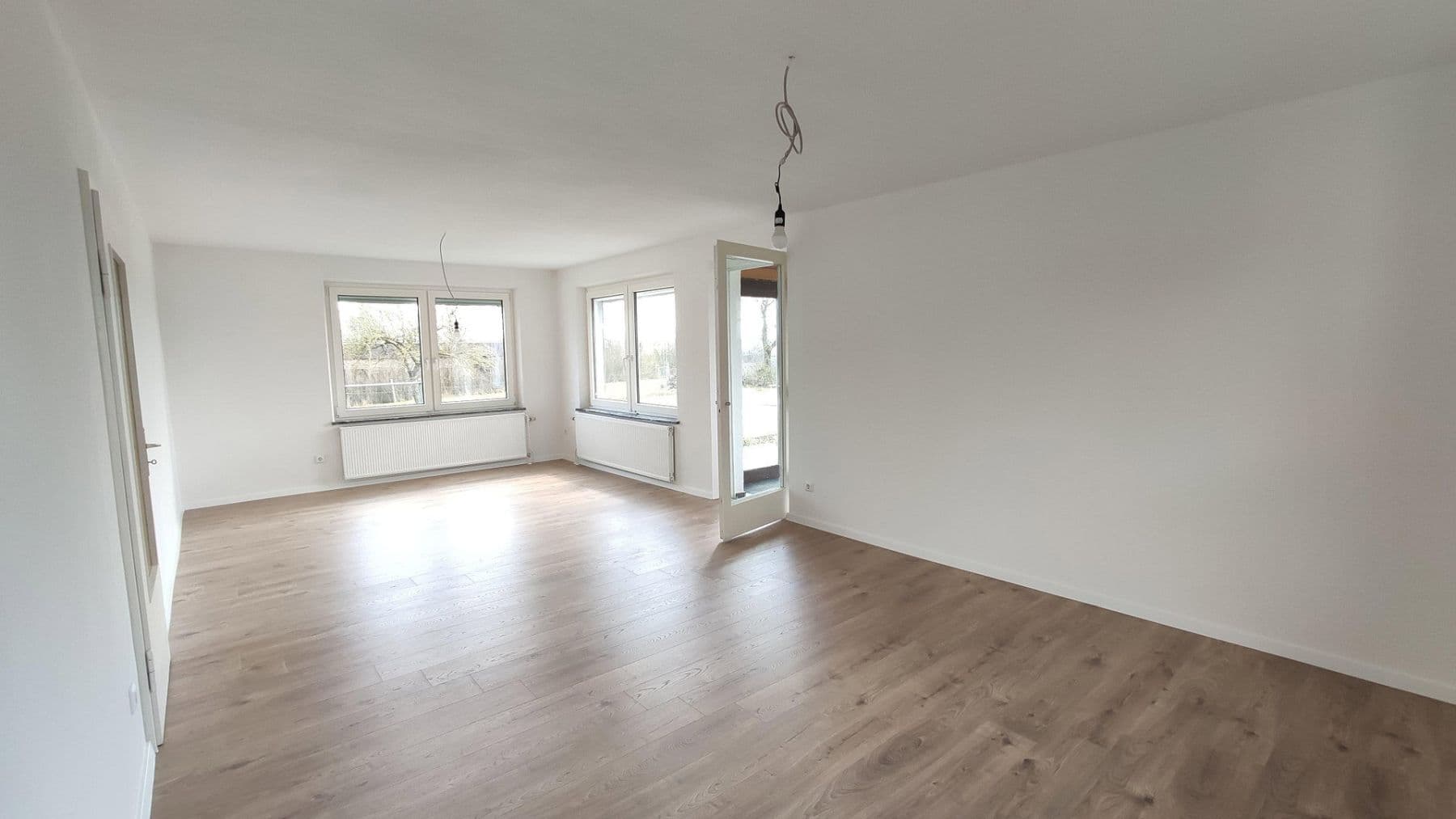 Predaj domu 145 m², pozemok 1.586 m², Dombühl, Bavorsko Predaj domu 145 m², pozemok 1.586 m², Dombühl, Bavorsko