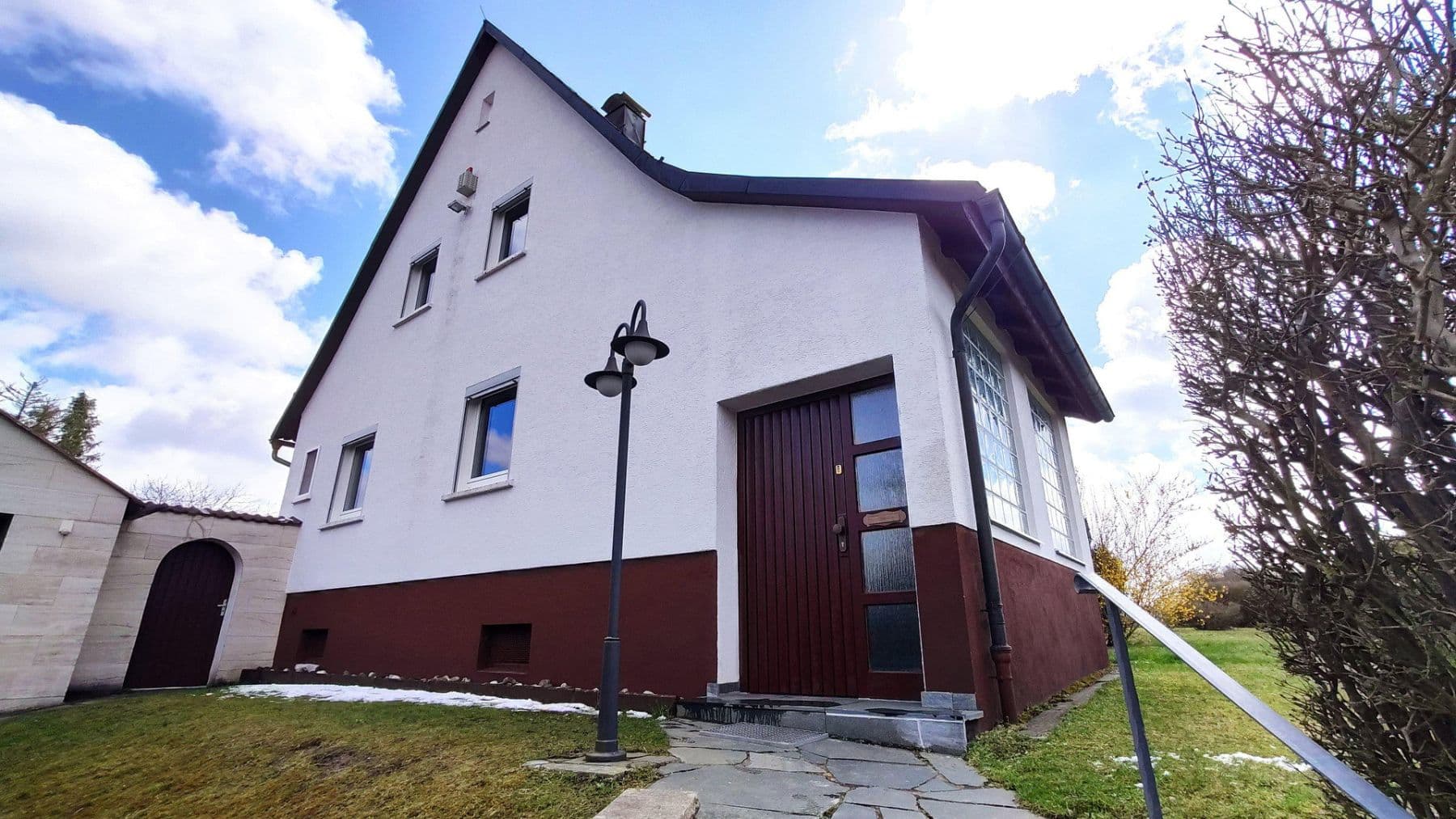 Predaj domu 145 m², pozemok 1.586 m², Dombühl, Bavorsko Predaj domu 145 m², pozemok 1.586 m², Dombühl, Bavorsko