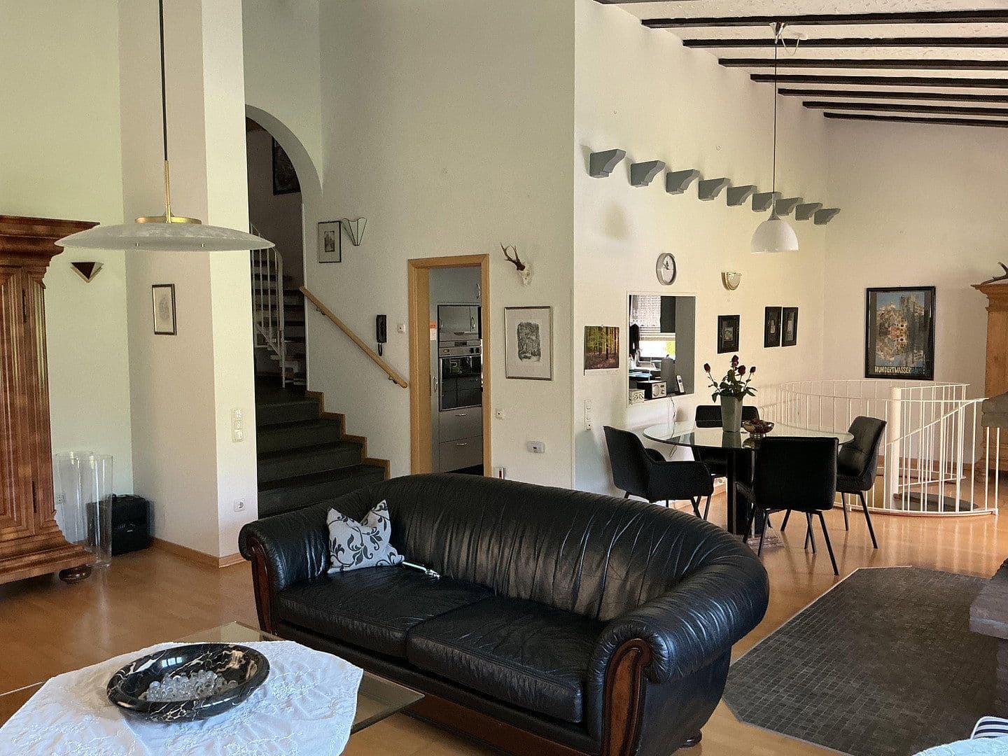 Predaj domu 218 m², pozemok 661 m², Wiesenstraße 10, Eltville am Rhein, Hesensko Predaj domu 218 m², pozemok 661 m², Wiesenstraße 10, Eltville am Rhein, Hesensko