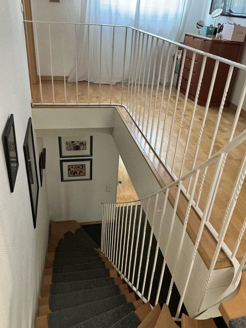 Predaj domu 218 m², pozemok 661 m², Wiesenstraße 10, Eltville am Rhein, Hesensko Predaj domu 218 m², pozemok 661 m², Wiesenstraße 10, Eltville am Rhein, Hesensko