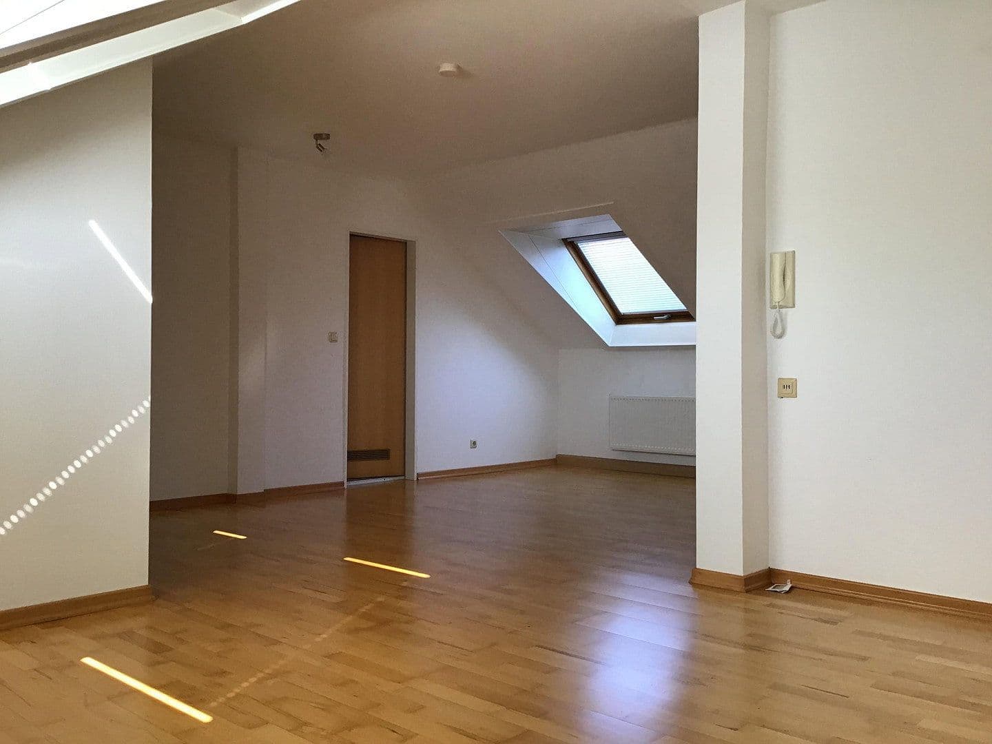 Predaj bytu 6-izbový 145 m², Wiesenstraße 8, Eltville am Rhein, Hesensko Predaj bytu 6-izbový 145 m², Wiesenstraße 8, Eltville am Rhein, Hesensko