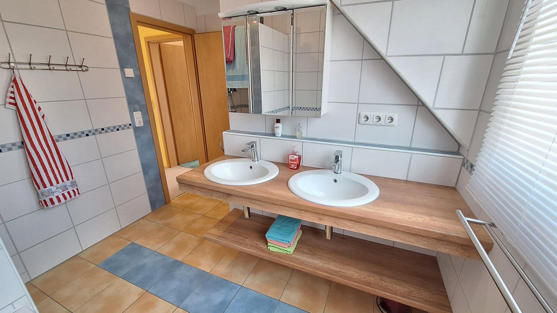 Predaj domu 202 m², pozemok 800 m², Heide, Šlezvicko-Holštajnsko Predaj domu 202 m², pozemok 800 m², Heide, Šlezvicko-Holštajnsko