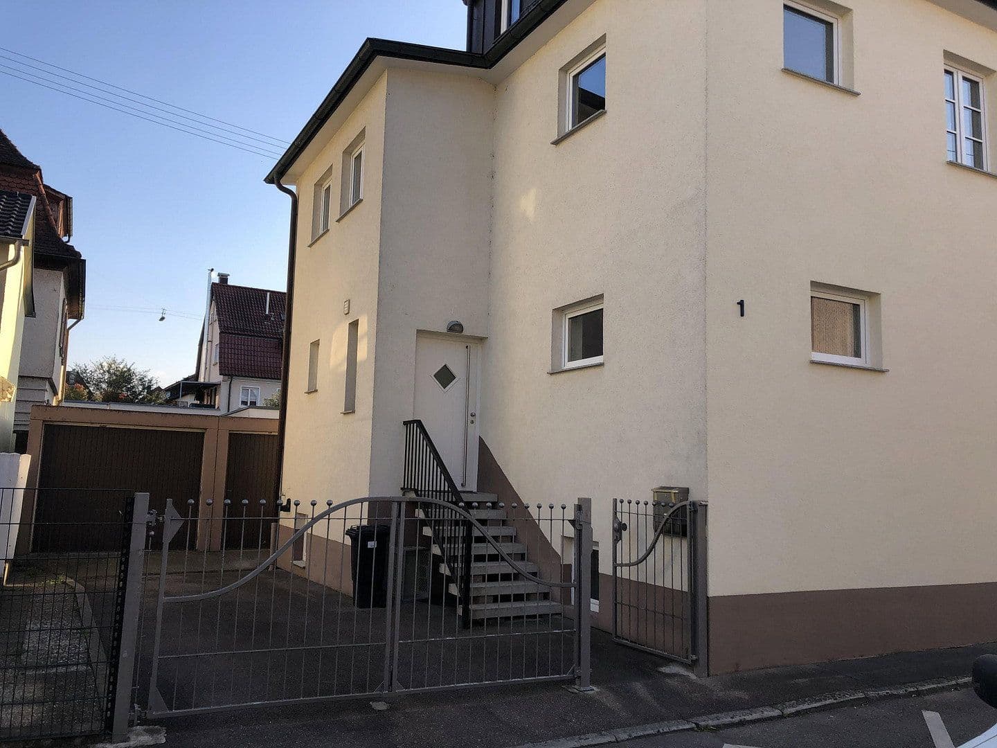 Prenájom domu 160 m², pozemok 200 m², Fellbach, Bádensko-Wurttembersko Prenájom domu 160 m², pozemok 200 m², Fellbach, Bádensko-Wurttembersko