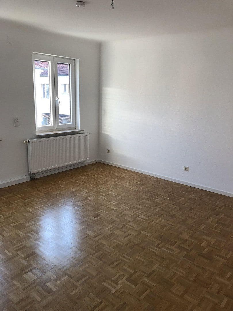 Prenájom domu 160 m², pozemok 200 m², Fellbach, Bádensko-Wurttembersko Prenájom domu 160 m², pozemok 200 m², Fellbach, Bádensko-Wurttembersko