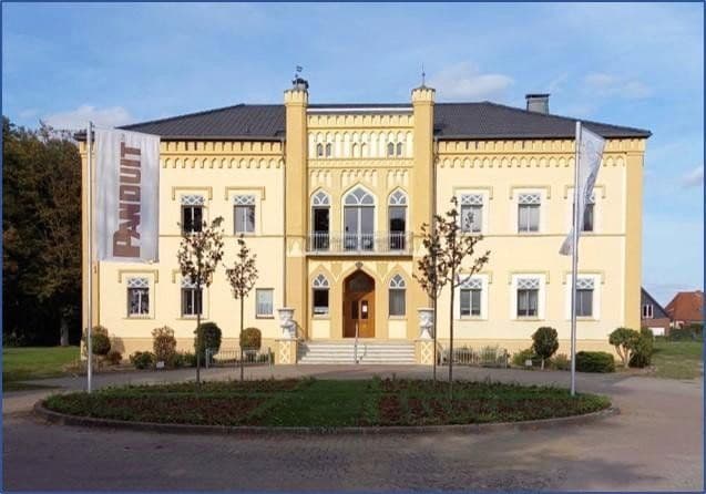 Predaj domu 655 m², pozemok 865 m², Lindenstr. 18, Brahlstorf, Meklenbursko-Predpomoransko Predaj domu 655 m², pozemok 865 m², Lindenstr. 18, Brahlstorf, Meklenbursko-Predpomoransko