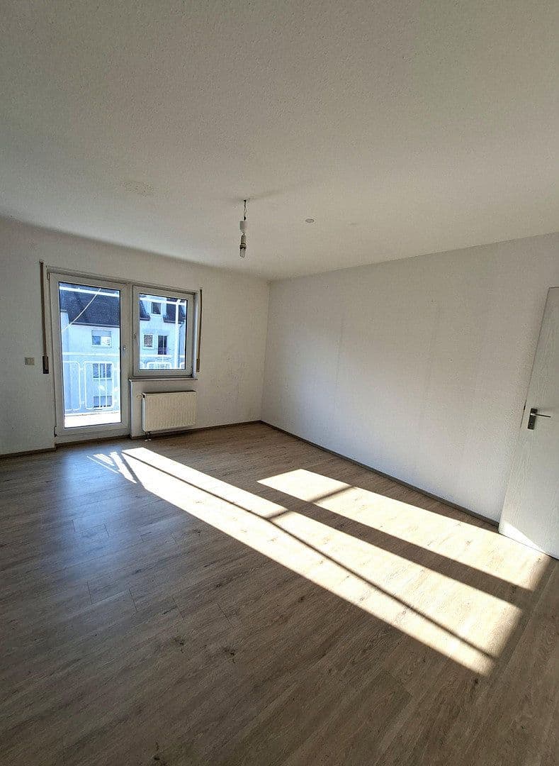 Predaj bytu 3-izbový 70 m², Neustadter Ring 8, Ludwigshafen am Rhein, Porýnie-Falcko Predaj bytu 3-izbový 70 m², Neustadter Ring 8, Ludwigshafen am Rhein, Porýnie-Falcko