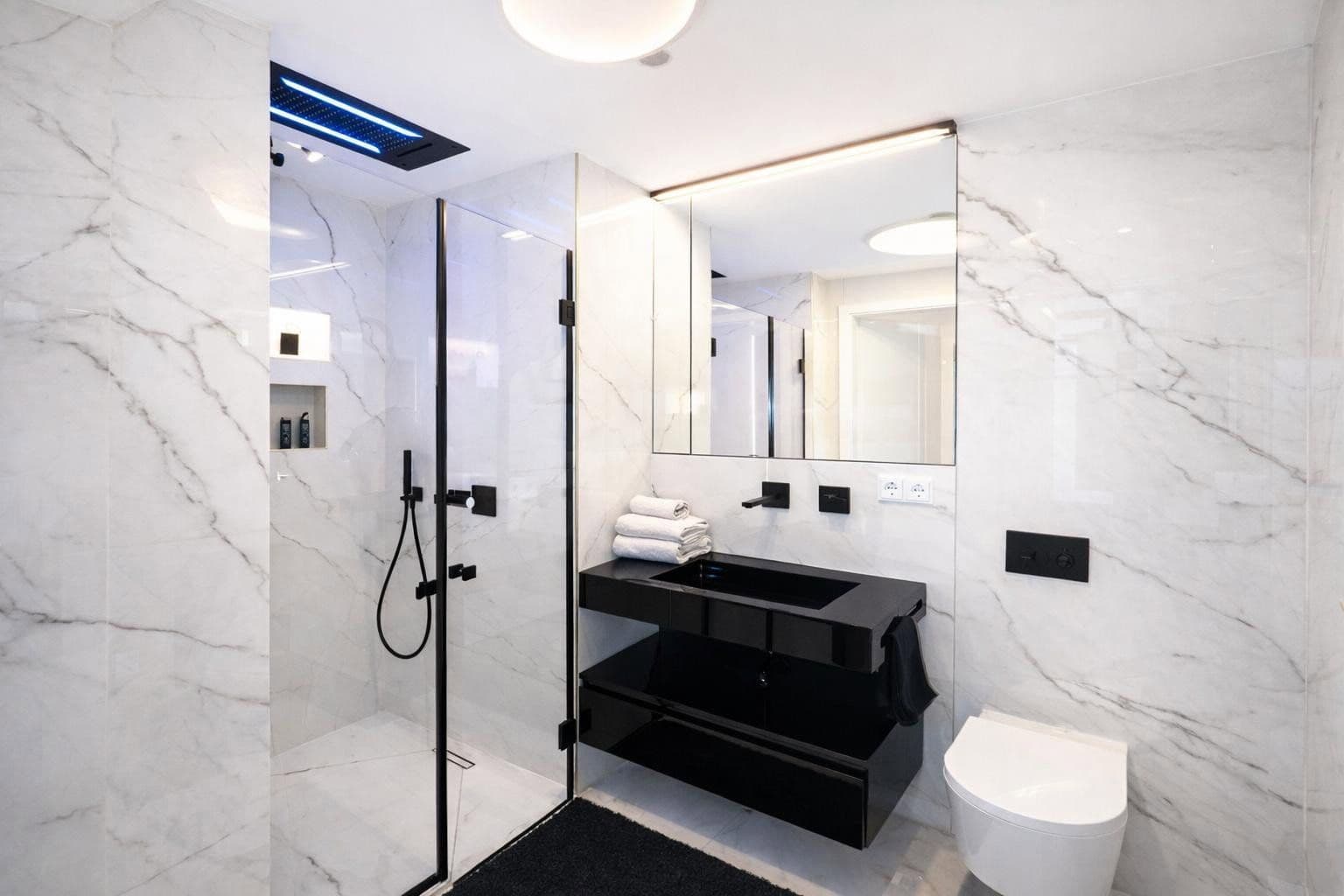 Predaj bytu 4-izbový 135 m², Friedrichshafen, Bádensko-Wurttembersko Predaj bytu 4-izbový 135 m², Friedrichshafen, Bádensko-Wurttembersko