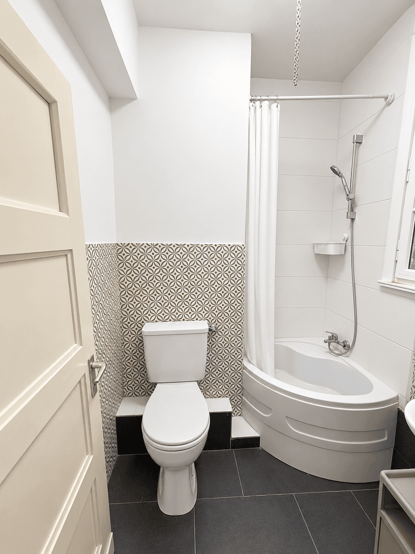 Predaj bytu 2-izbový 61 m², Düsseldorf, Severné Porýnie - Westfálsko Predaj bytu 2-izbový 61 m², Düsseldorf, Severné Porýnie - Westfálsko